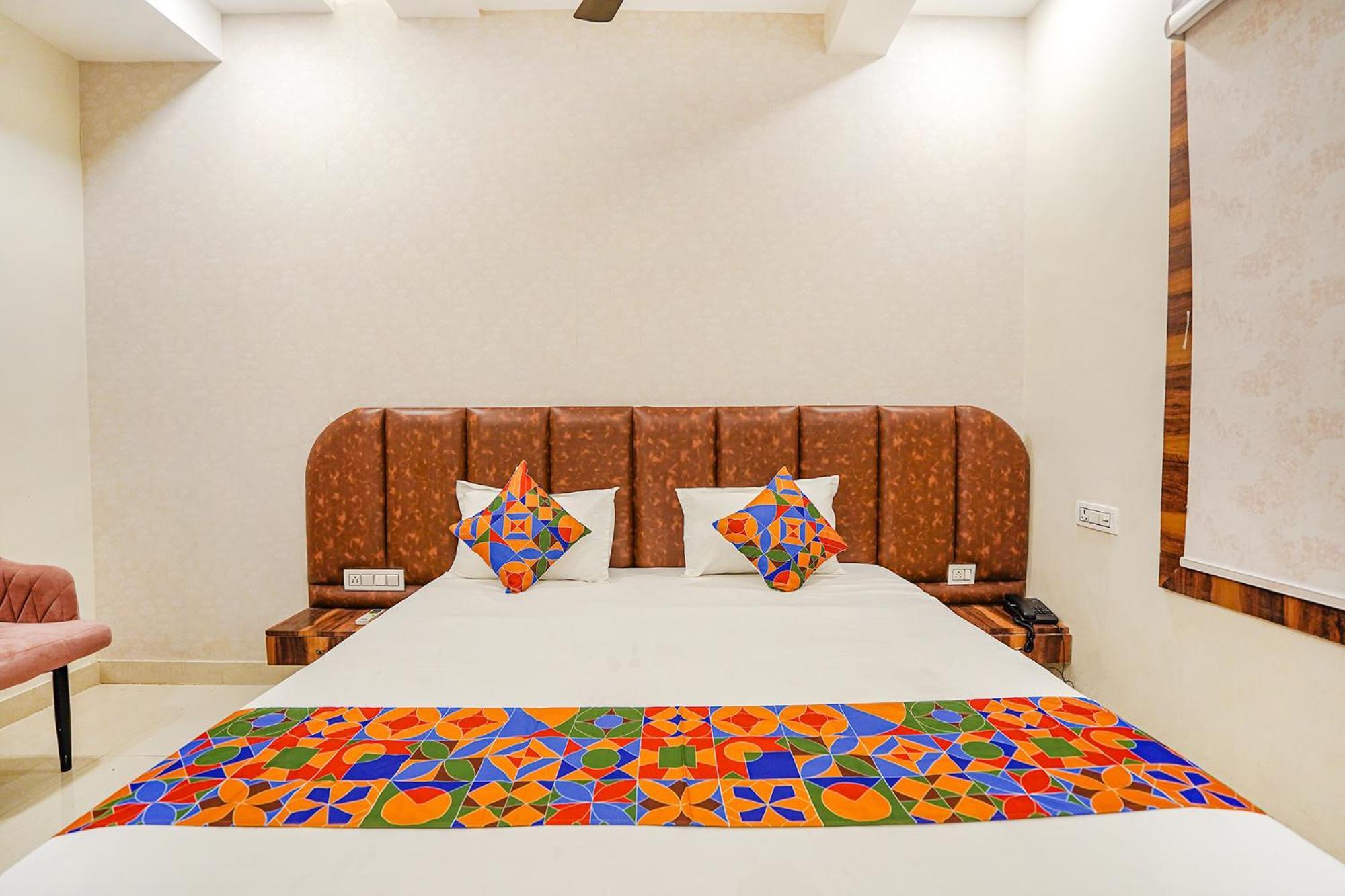 Faithfulganj Fabhotel Ts Inn מראה חיצוני תמונה