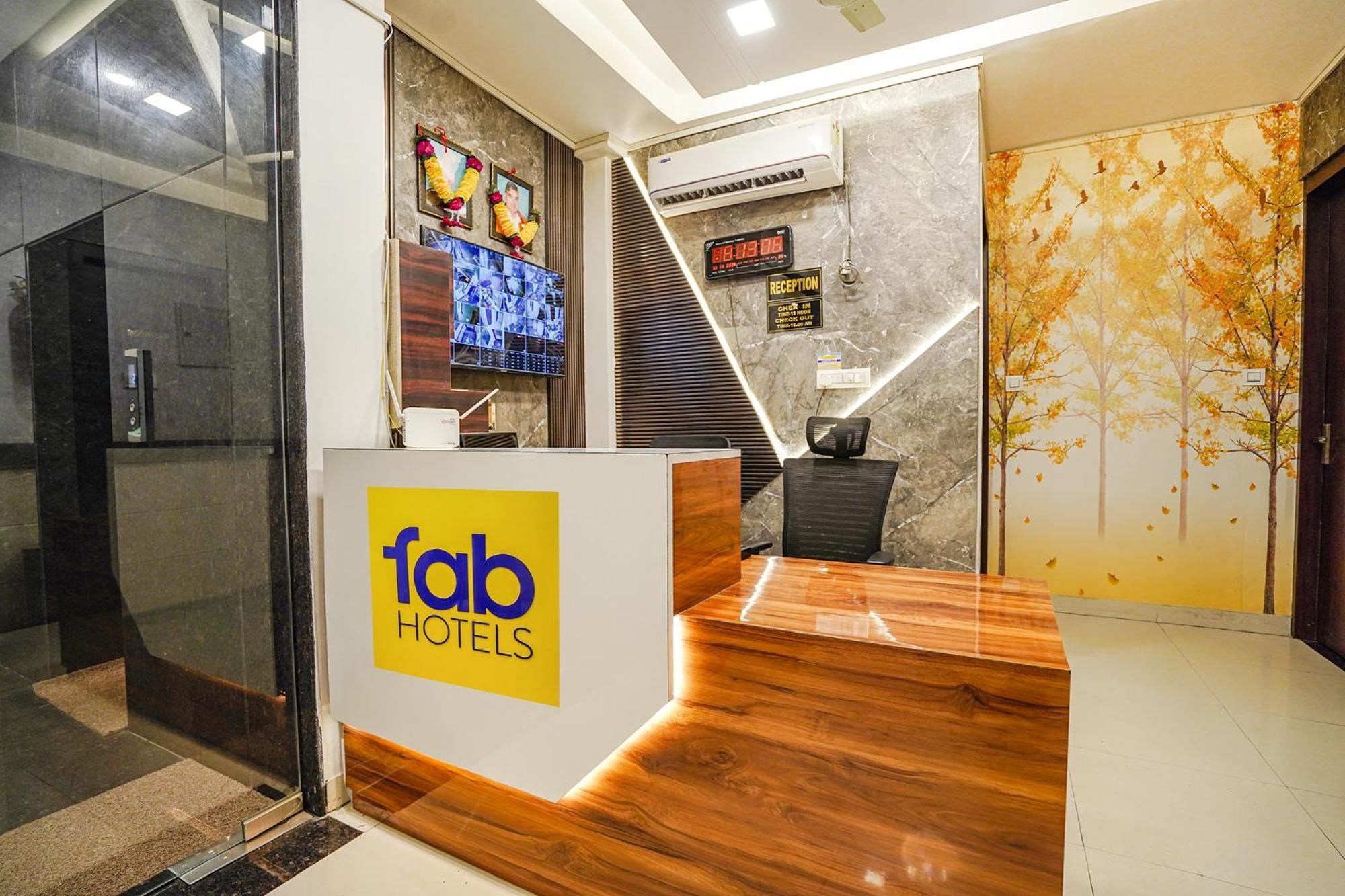 Faithfulganj Fabhotel Ts Inn מראה חיצוני תמונה