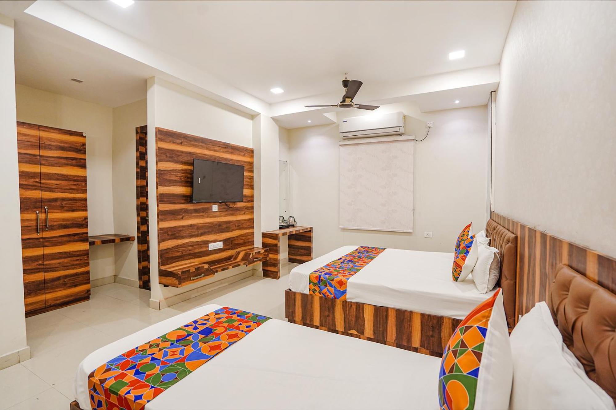 Faithfulganj Fabhotel Ts Inn מראה חיצוני תמונה